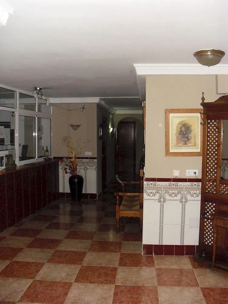 Virgen Del Rocio II Guest House Torremolinos