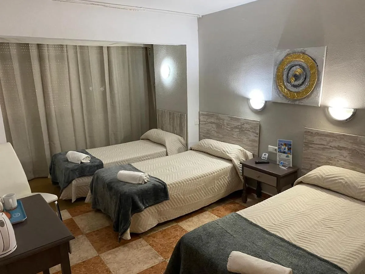 Virgen Del Rocio II Guest House Torremolinos 2*,  Spain