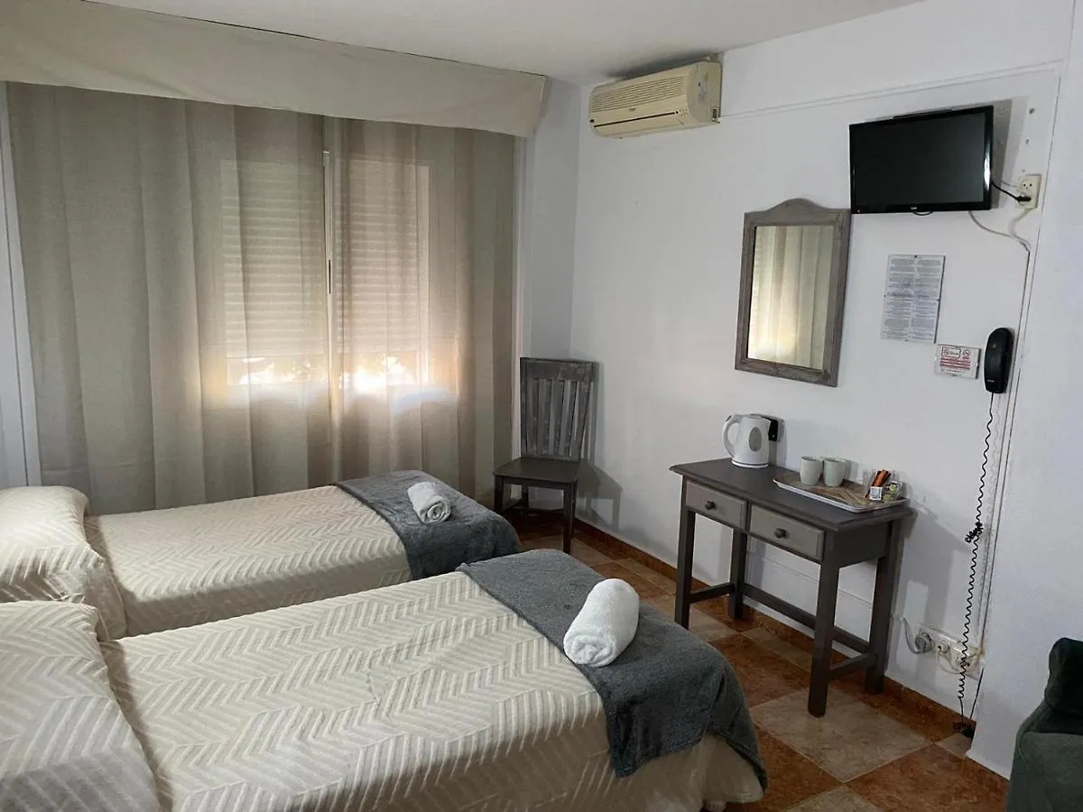 Virgen Del Rocio II Guest House Torremolinos 2*,